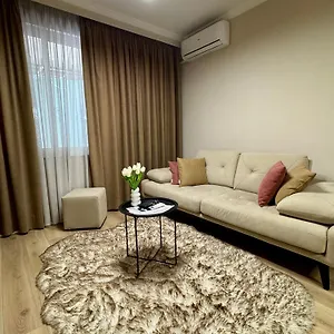  Apartment Rest Bllok